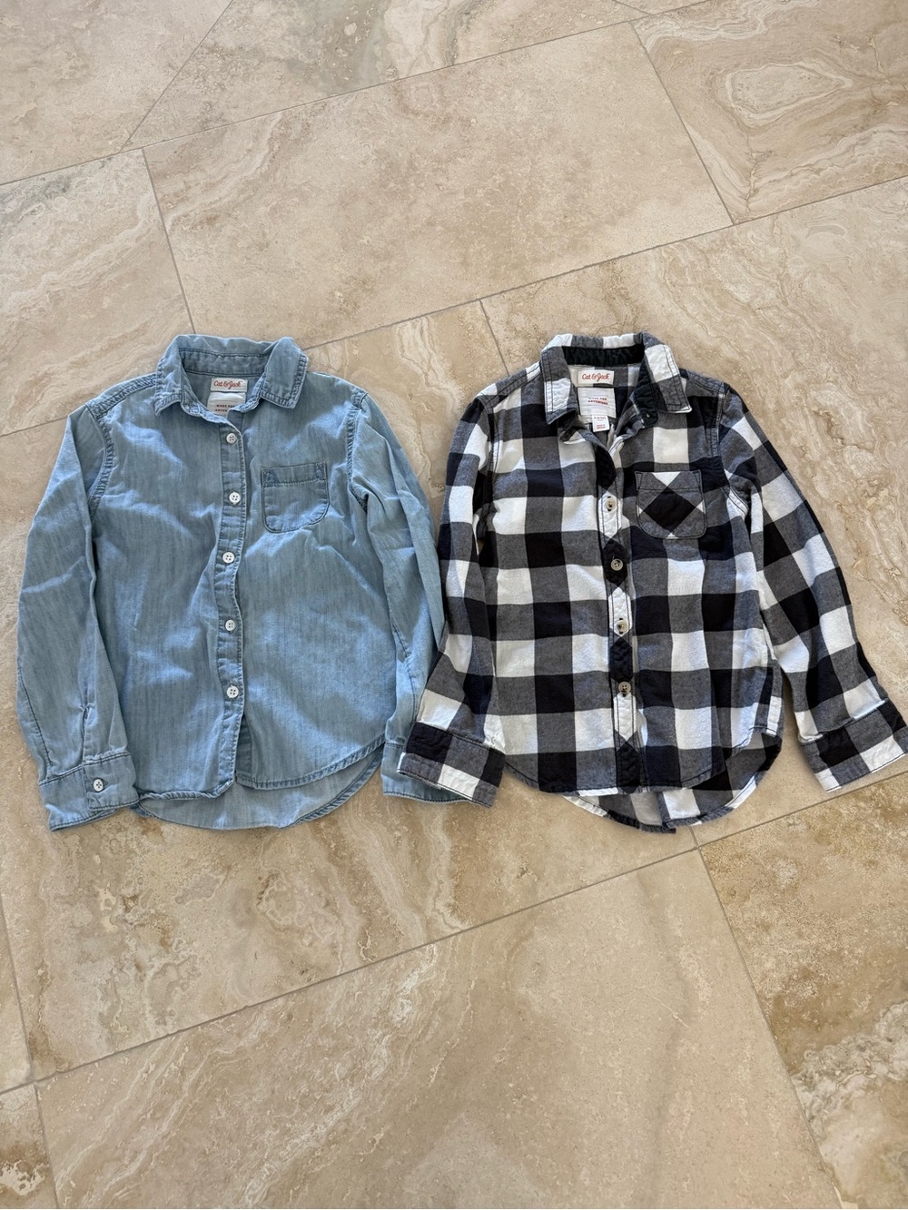 Girls long sleeve button down (size 6)